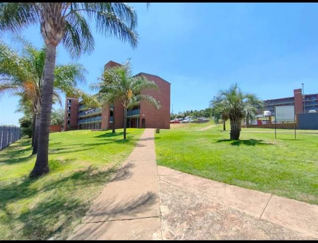 3 BEDROOM APARTMENT FOR SALE IN LAUDIUM